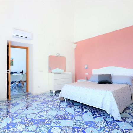 Mary'S Apartments - De Vivo Realty Massa Lubrense Ngoại thất bức ảnh