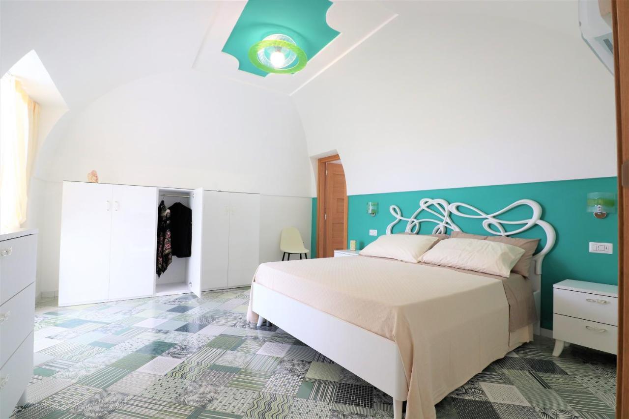 Mary'S Apartments - De Vivo Realty Massa Lubrense Ngoại thất bức ảnh