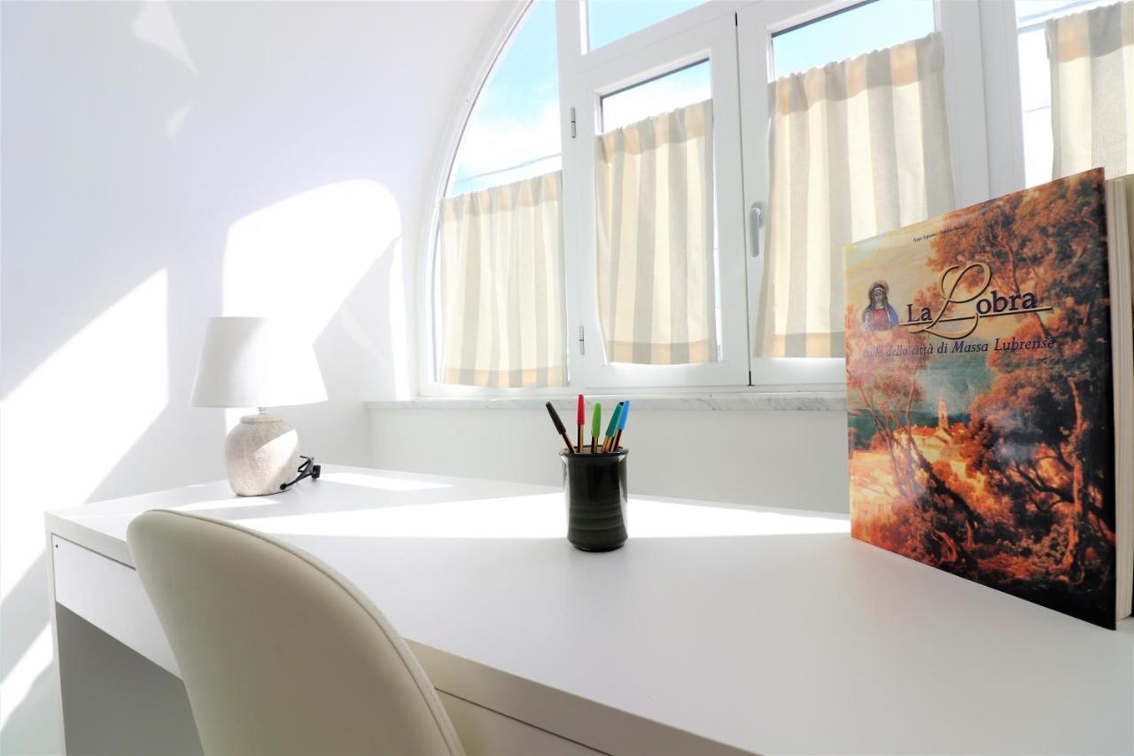 Mary'S Apartments - De Vivo Realty Massa Lubrense Ngoại thất bức ảnh