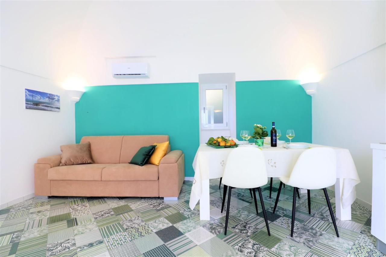 Mary'S Apartments - De Vivo Realty Massa Lubrense Ngoại thất bức ảnh