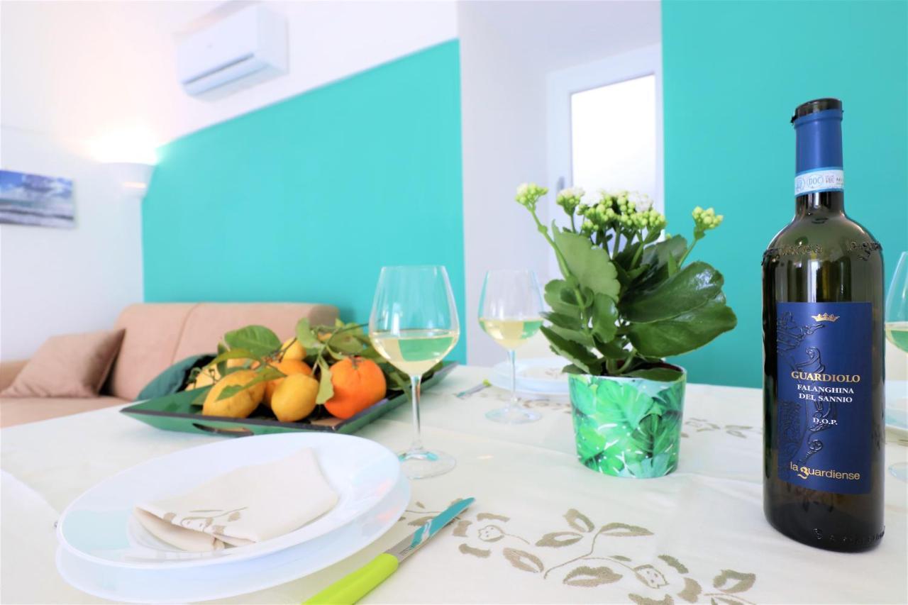 Mary'S Apartments - De Vivo Realty Massa Lubrense Ngoại thất bức ảnh