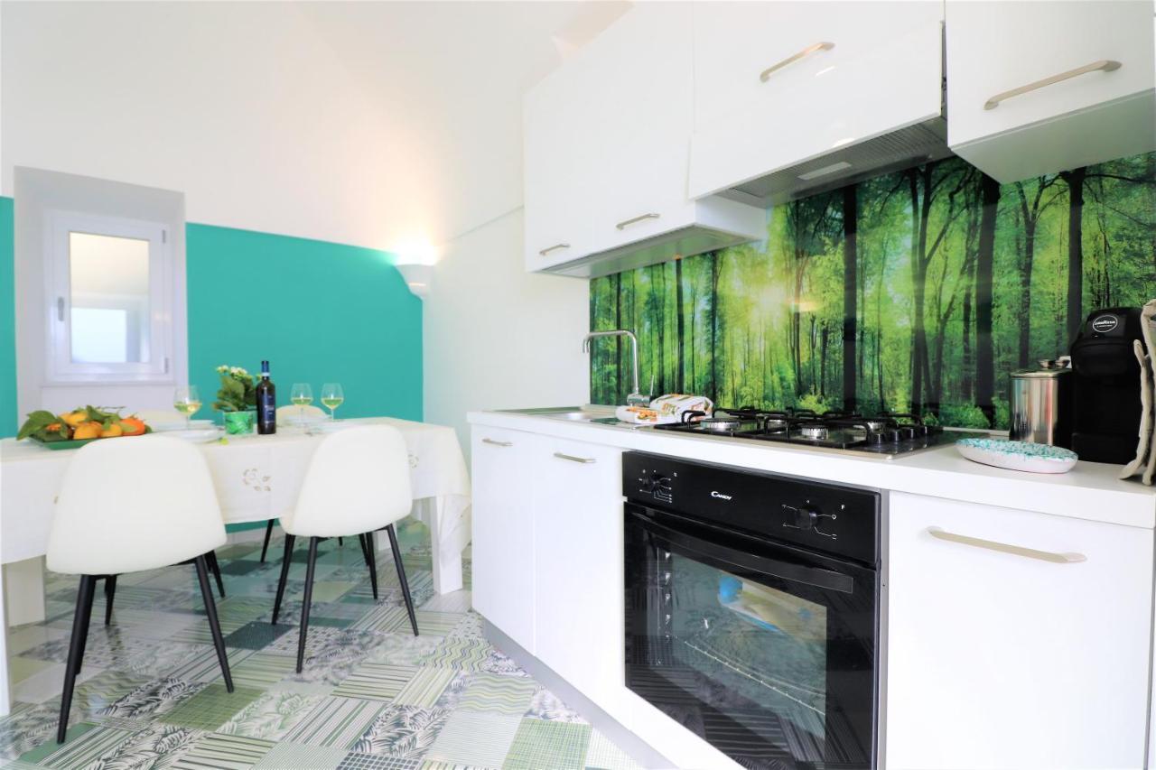 Mary'S Apartments - De Vivo Realty Massa Lubrense Ngoại thất bức ảnh