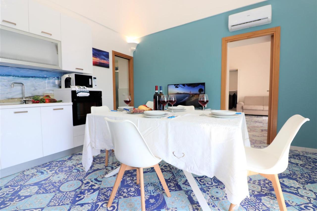 Mary'S Apartments - De Vivo Realty Massa Lubrense Ngoại thất bức ảnh