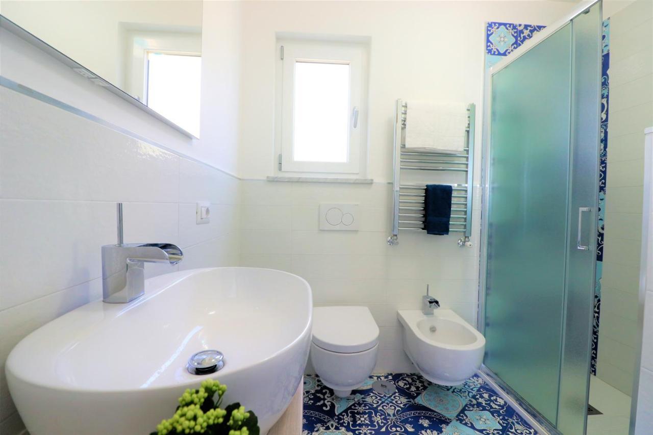 Mary'S Apartments - De Vivo Realty Massa Lubrense Ngoại thất bức ảnh