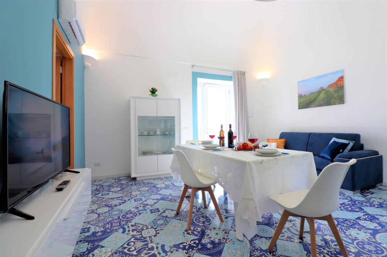 Mary'S Apartments - De Vivo Realty Massa Lubrense Ngoại thất bức ảnh