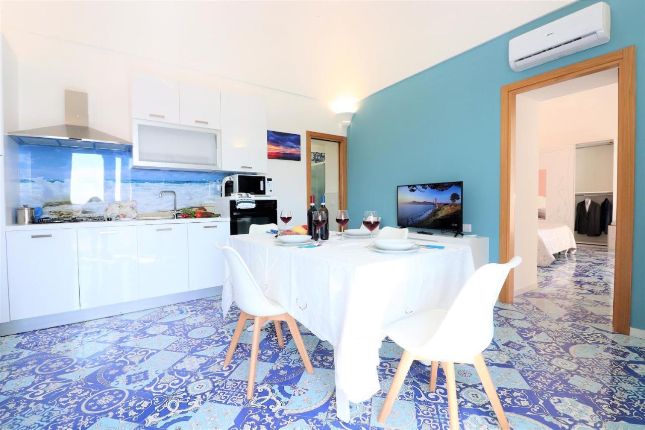 Mary'S Apartments - De Vivo Realty Massa Lubrense Ngoại thất bức ảnh